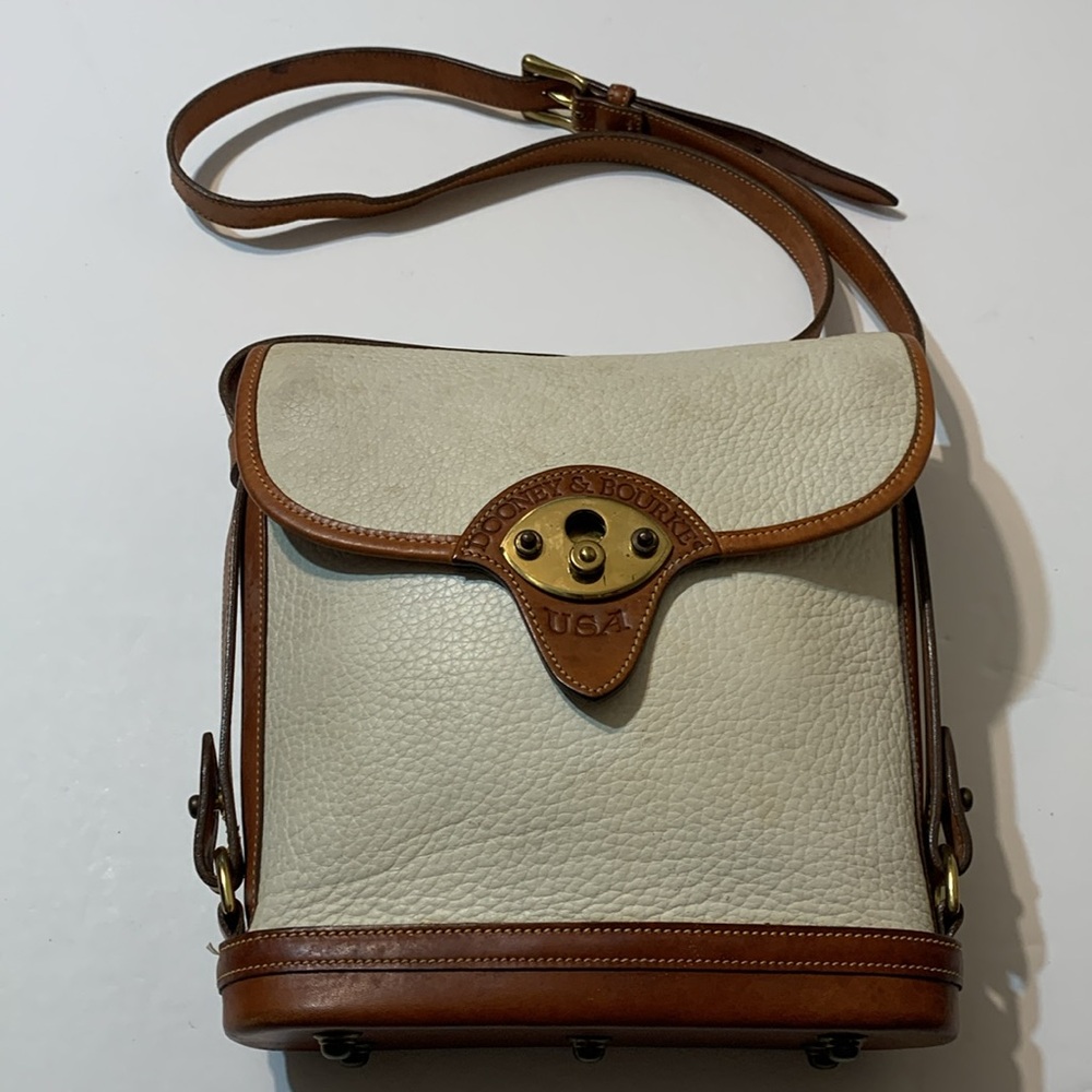Vintage Dooney & Bourke Crossbody / Shoulder White Flap Fold Over Bag